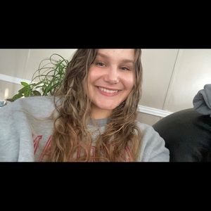 Meet your Posher, Linsey